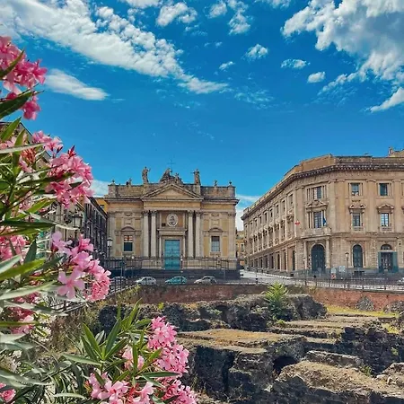 Nyaraló Mini House Historic Center Catania