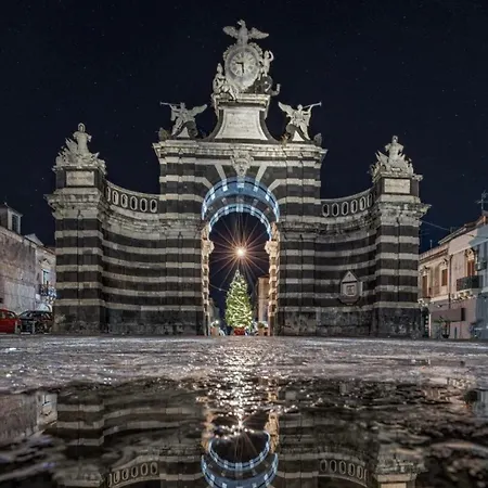 Mini House Historic Center Nyaraló Catania