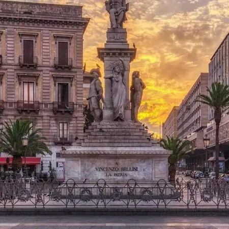 Nyaraló Mini House Historic Center Catania